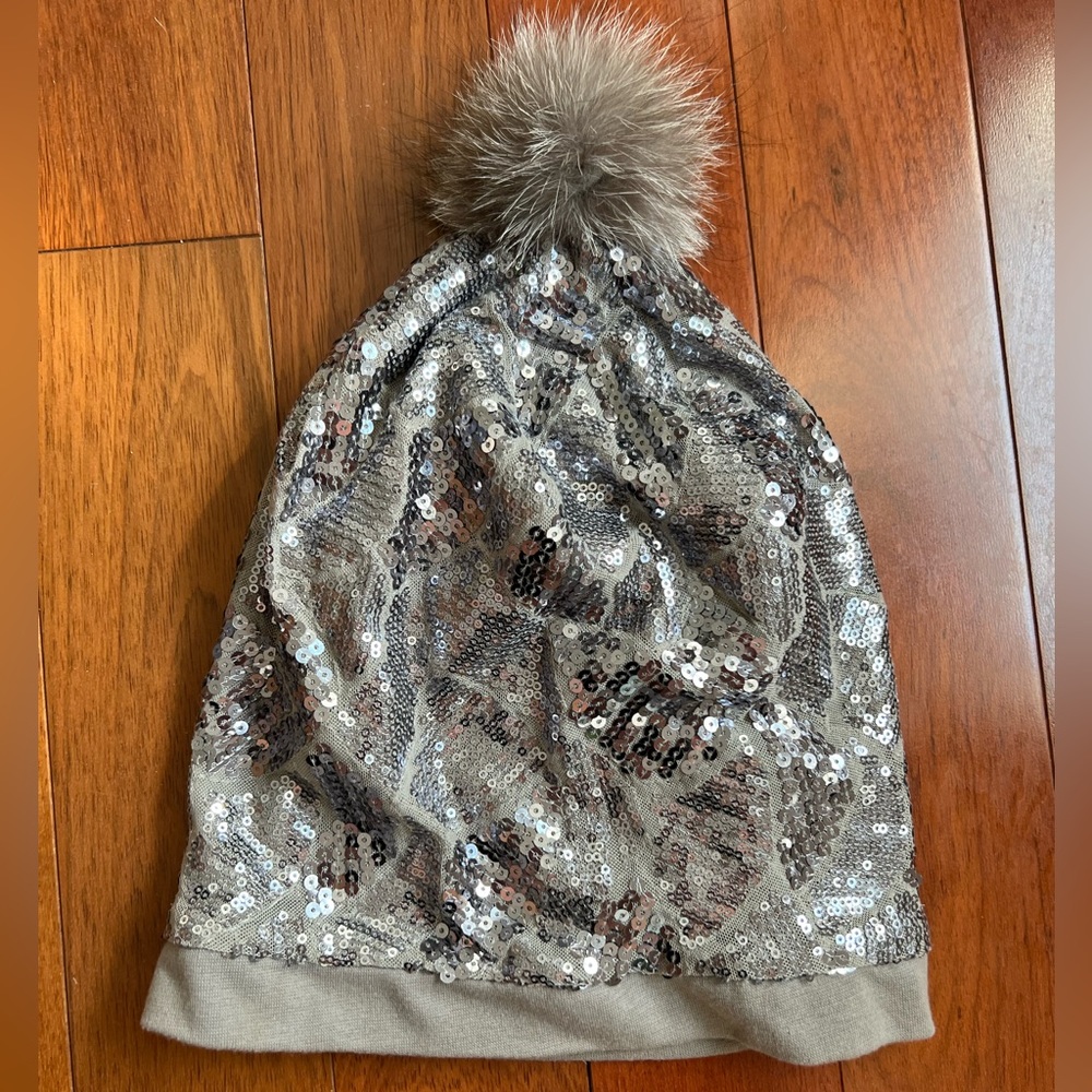 Fox blue fur Sequin slouchy grey hat Pom Pom